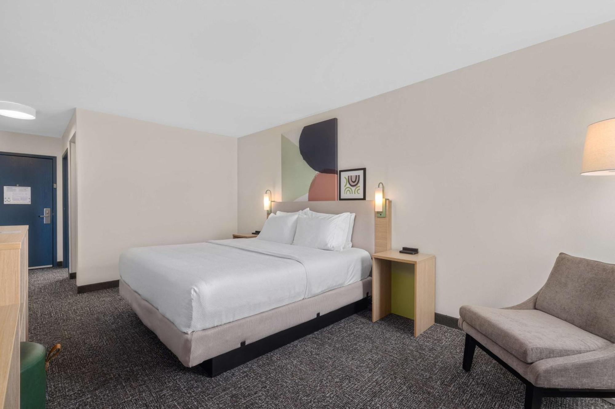 Spark By Hilton Fredericksburg Southpoint Exterior photo